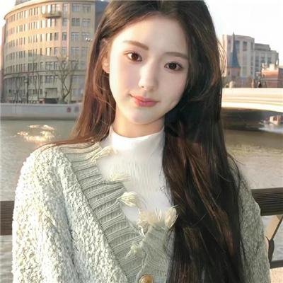 女玩家喜迎春